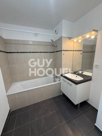 Appartement F2 dernier étage avec terrasse et parking. EXCLUSIVITE pour INVESTISSEUR ou PRIMO ACCEDANT - A vendre à Perpignan (66000) Quartier La Gare,