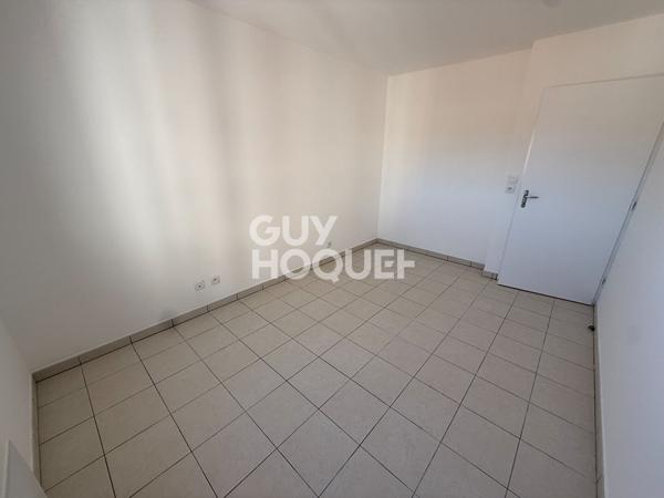 Appartement F2 dernier étage avec terrasse et parking. EXCLUSIVITE pour INVESTISSEUR ou PRIMO ACCEDANT - A vendre à Perpignan (66000) Quartier La Gare,