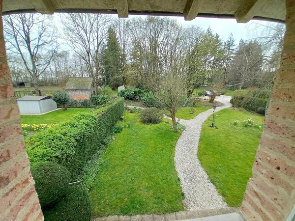 Maison de caractère - 180m² – 1,35 hectare de nature aux portes de Laval (Bonchamp)