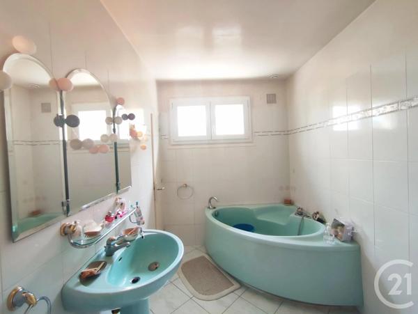 Maison à vendre  6 pièces - 166,22 m 2   VITRE  - 35