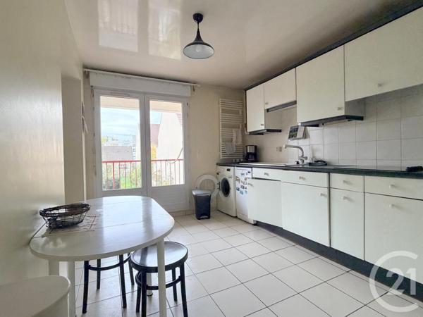 Appartement F4 à vendre  4 pièces - 85,60 m2 HERBLAY SUR SEINE - 95