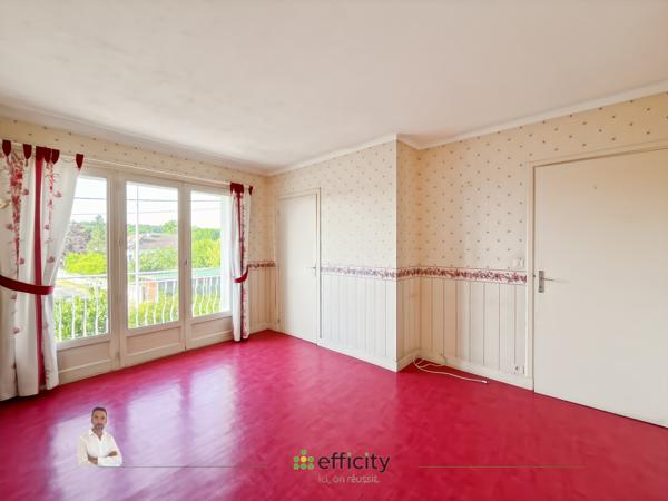 Maison
         7 pièces
        - 151 m² Exclusivité 229 000 € *