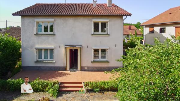 Maison
         7 pièces
        - 151 m² Exclusivité 229 000 € *