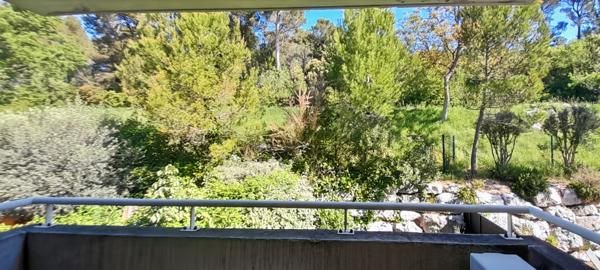 Appartement T3 Saint-Rémy-de-provence  avec terrasse et garage