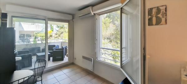 Appartement T3 Saint-Rémy-de-provence  avec terrasse et garage