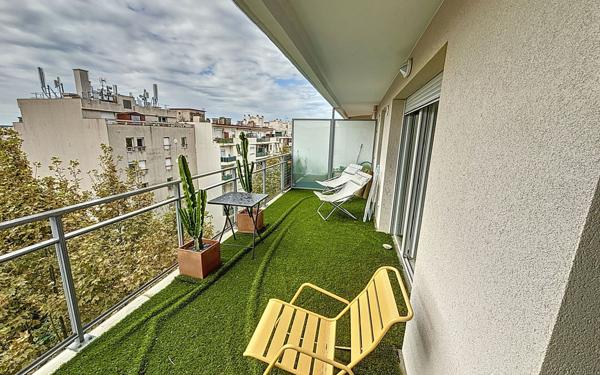 Appartement à louer    3 pièces • 57,46 m2 Juan-les-Pins - Antibes