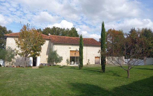 Maison à vendre    4 pièces •  Nieuil