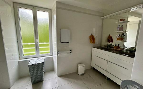 Maison à vendre    4 pièces •  Nieuil