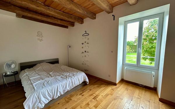 Maison à vendre    4 pièces •  Nieuil