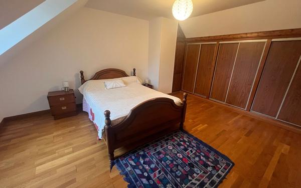 Maison à vendre    4 pièces • 112,57 m2 Mur-de-Sologne