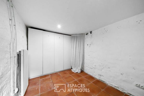 Petite maison avec cour au calme absolu – Marcadet-Poissonnier