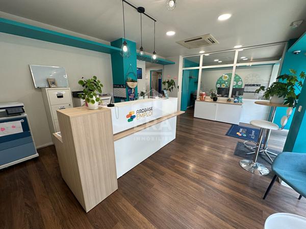 Local commercial Tarbes 72m2 + cave 