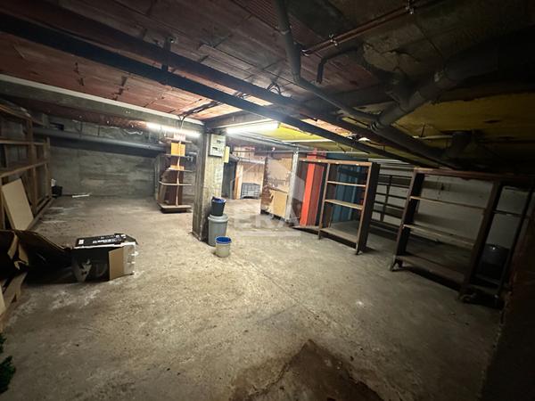 Local commercial Tarbes 72m2 + cave 