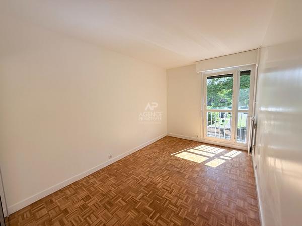 APPARTEMENT CONFLANS STE HONORINE - 3 PIÈCES - 64m² 240 000 € **  - Référence  8114
