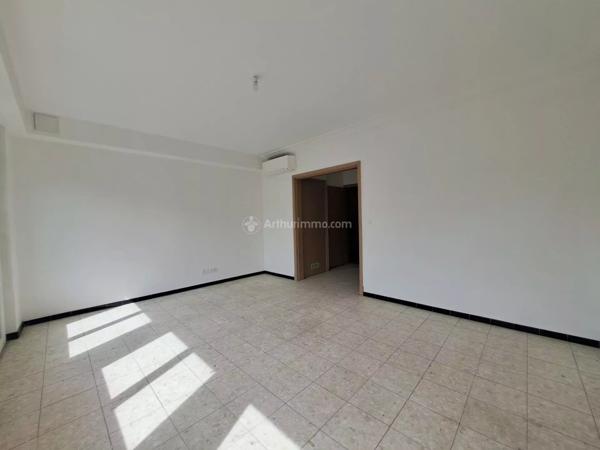 Location Appartement 4 pièces 94 m2 à Carmaux