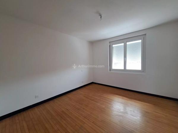 Location Appartement 4 pièces 94 m2 à Carmaux