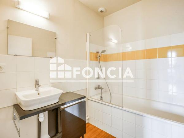 À vendre Appartement 4 pièces 78.44 m² - Chinon 37500