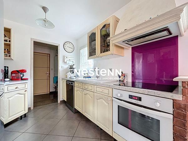 Maison contemporaine à vendre à Quimperlé - 4 chambres, proche commodités !