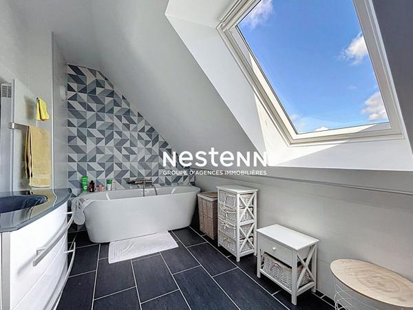 Maison contemporaine à vendre à Quimperlé - 4 chambres, proche commodités !