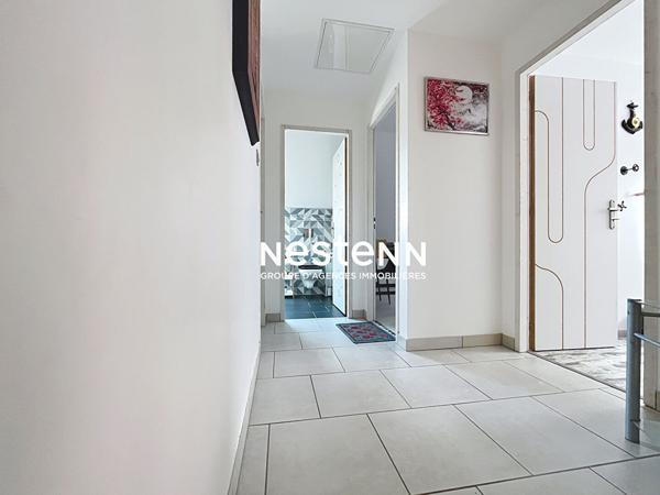 Maison contemporaine à vendre à Quimperlé - 4 chambres, proche commodités !