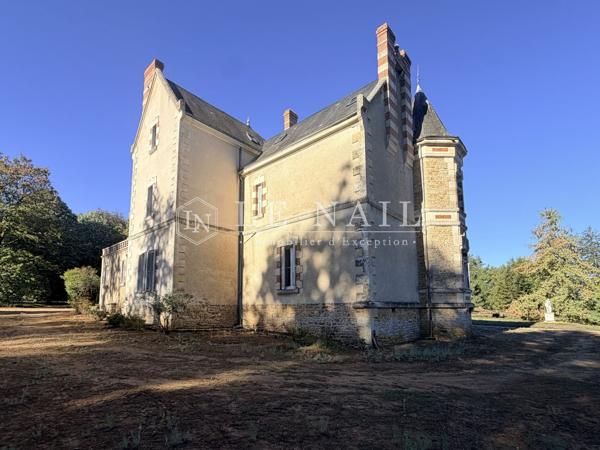 Château familial de 1893 en Gâtine Poitevine