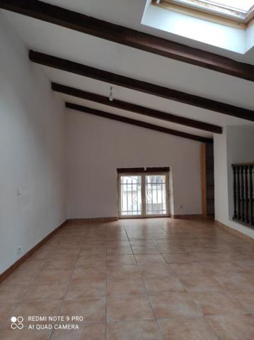 Location d'un appartement 2 pièces à CARPENTRAS