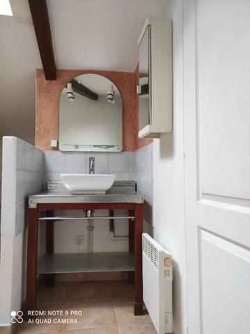 Location d'un appartement 2 pièces à CARPENTRAS