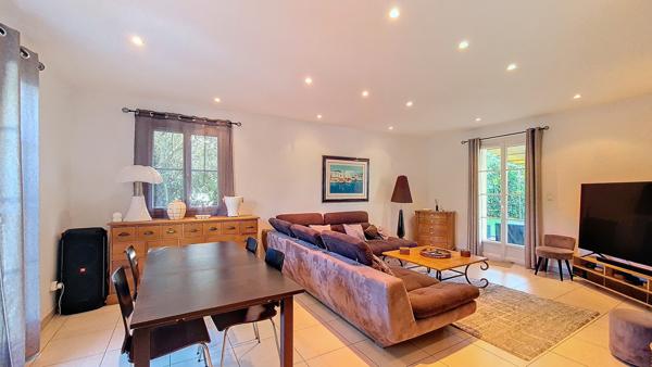 Maison 5 pièces - 142 m² Bien prestige