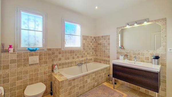 Maison 5 pièces - 142 m² Bien prestige