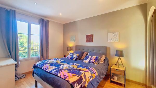 Maison 5 pièces - 142 m² Bien prestige