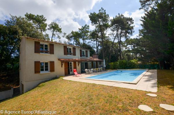 VILLA avec PISCINE chauffée 5 pièces LA PALMYRE - QUARTIER CALME et BOISE - PROCHE CENTRE ET TENNIS