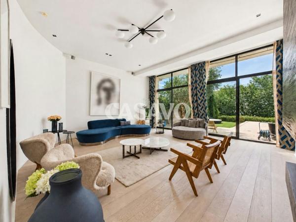 Vente Maison 12 pièces de 440m² - 92500 Rueil-Malmaison