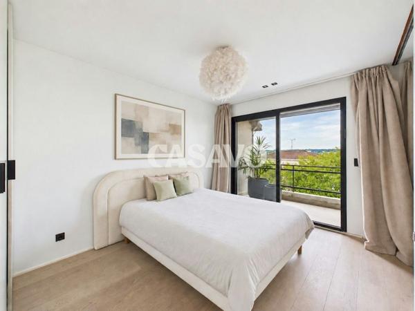 Vente Maison 12 pièces de 440m² - 92500 Rueil-Malmaison