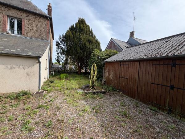 Charmante maison en pierre de 4 pièces , 90 m²  et terrain 1 500 m² ? Pontmain (53220)