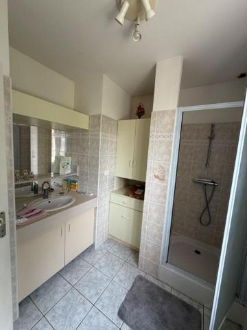 Charmante maison en pierre de 4 pièces , 90 m²  et terrain 1 500 m² ? Pontmain (53220)