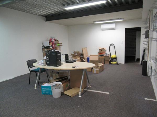 LOCAL D'ACTIVITE SECTEUR LA ROCHELLE