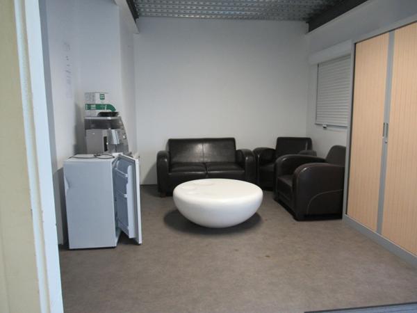 LOCAL D'ACTIVITE SECTEUR LA ROCHELLE