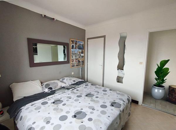 Charmant T3 rénové avec balcon - Vue mer et montagnes