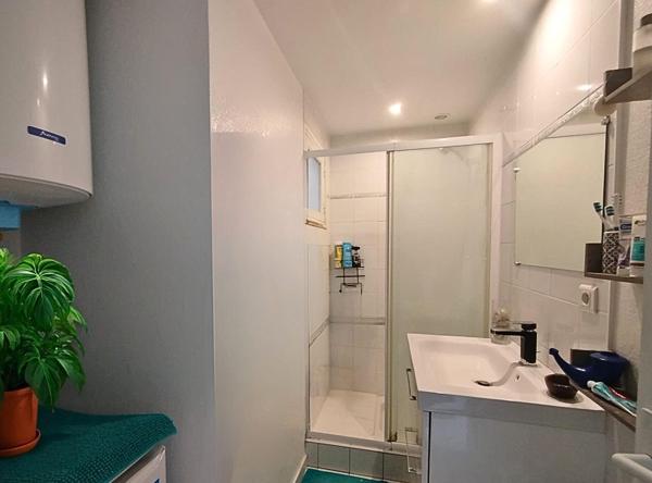 Charmant T3 rénové avec balcon - Vue mer et montagnes