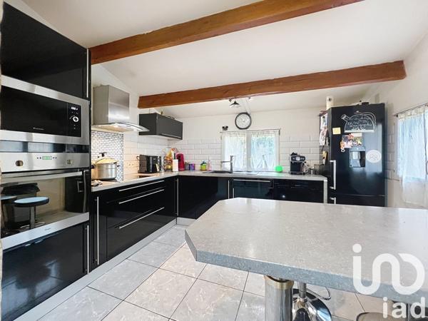 Maison à vendre 6 pièces 143 m² Le Collet-de-Dèze