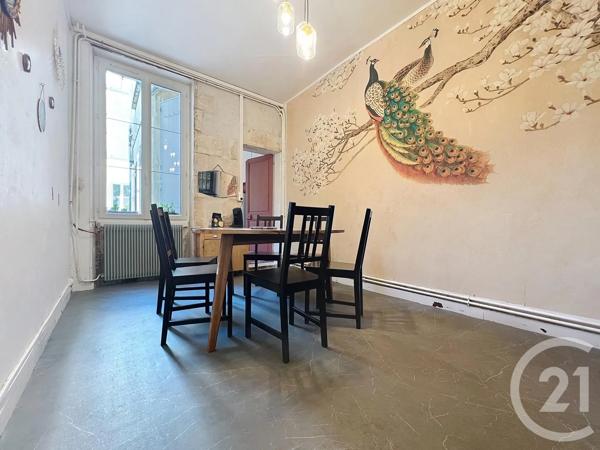 Immeuble à vendre  146 m 2   ROCHEFORT  - 17