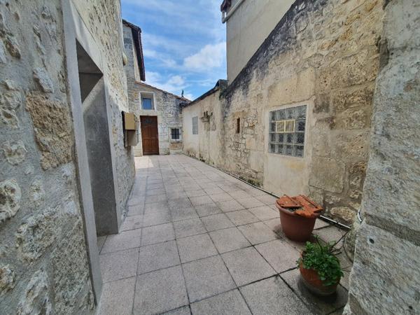 Immeuble de rapport centre ville 225 m2