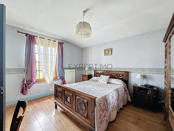 Sennecey-le-Grand (71240) Charmante maison avec gîte indépendant à Sennecey-le-Grand : Calme, Potentiel et Revenu