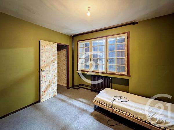 Maison à vendre  6 pièces - 137 m 2   JARNAC  - 16