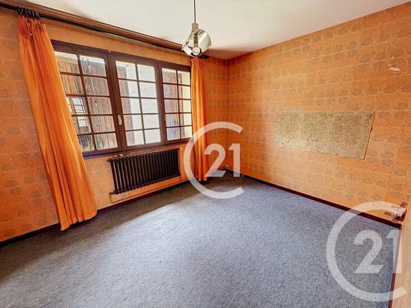 Maison à vendre  6 pièces - 137 m 2   JARNAC  - 16