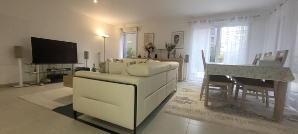 Ivry-sur-Seine (94200) BEAU 4P AVEC TERRASSE DE 50M2 A IVRY SUR SEINE