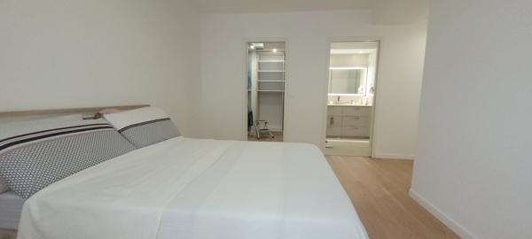 Ivry-sur-Seine (94200) BEAU 4P AVEC TERRASSE DE 50M2 A IVRY SUR SEINE