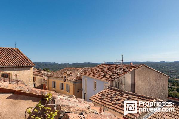 Maison de village avec terrasse et magnifique vue dégagée