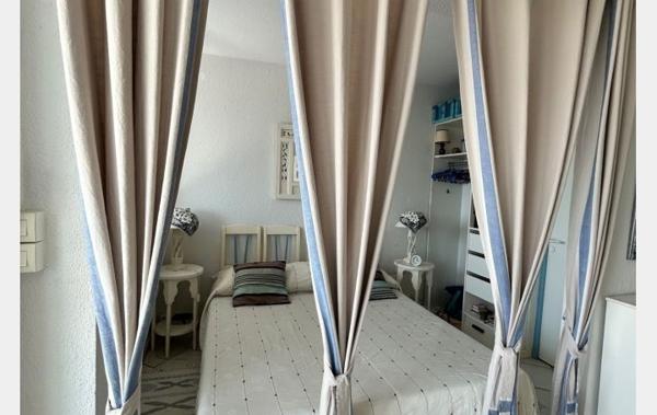 Vente Studio Grande cabine + parking + cellier Le grau-du-roi