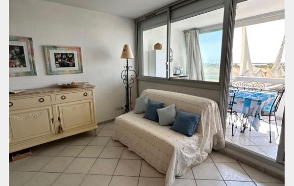 Vente Studio Grande cabine + parking + cellier Le grau-du-roi